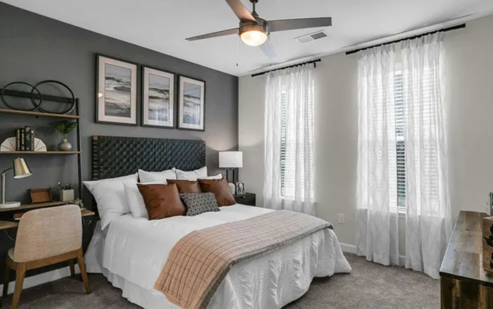 B2 - 2 bedroom floorplan layout with 2 bathrooms and 1245 square feet (Floor 1)